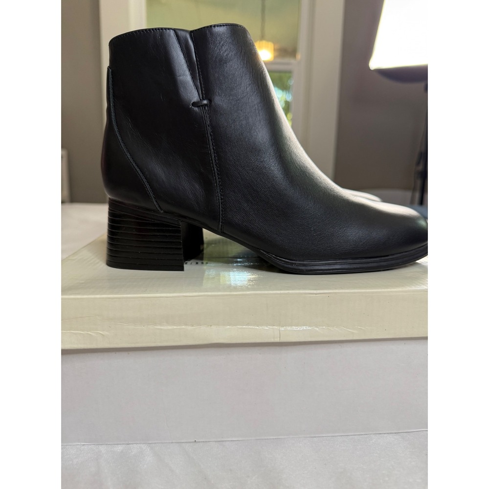 Valenci Womens Black Ankle Boots Square Toe Low Block Heel Booties 8W 248002